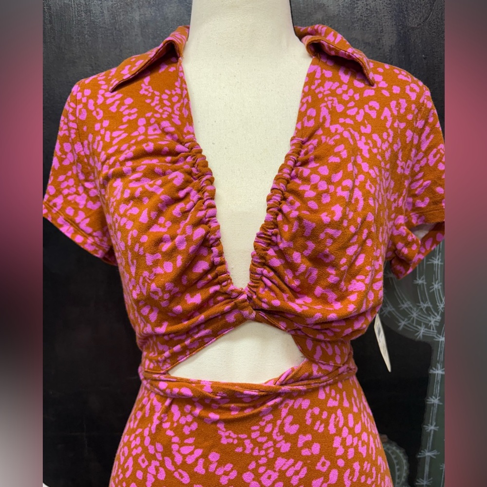 FREE PEPOLE MINI DRESS 🩷🧡 - Picture 8 of 16